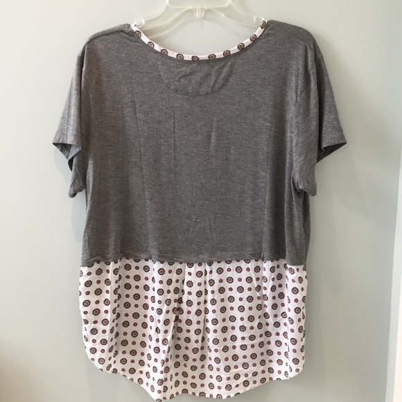 2/$10! Like new Kensie mixed media top - Picture 2 of 12